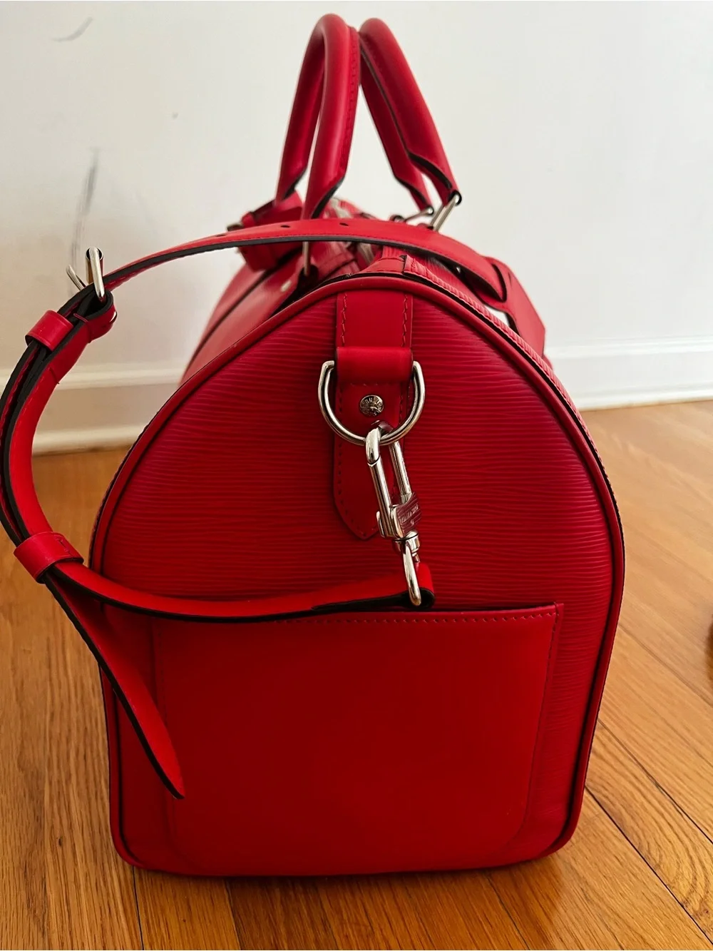 Louis Vuitton x Supreme Epi Leather Bag Preowned
